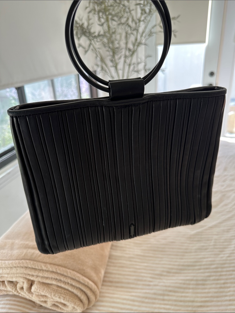 Classic Black Pleated Wristlet Clutch with Circular Handle